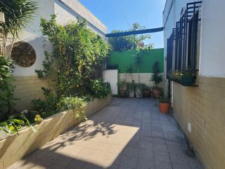 Foto 11 de Casa en calle Illia, a metros de Plaza Senz Peña