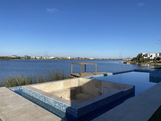 Foto 9 de Casa a estrenar Puertos del Lago Barrio Marinas Escobar