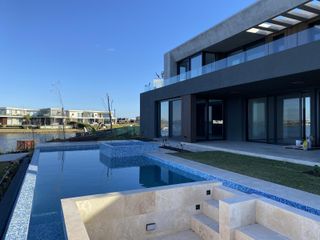 Foto 13 de Casa a estrenar Puertos del Lago Barrio Marinas Escobar