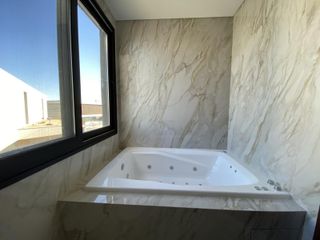 Foto 52 de Casa a estrenar Puertos del Lago Barrio Marinas Escobar