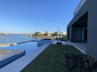 Foto 11 de Casa a estrenar Puertos del Lago Barrio Marinas Escobar