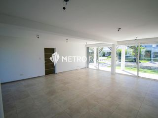 Foto 7 de Venta Casa Nordelta Los Lagos 7 ambientes