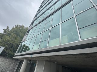 Foto 4 de Oficina en  Vicente Lopez Laprida y Libertador 135 m2 2 cocherad