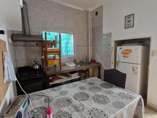 Foto 2 de Casa en venta - 3 Dormitorios 2 Baños - 410Mts2 - Mar del Plata