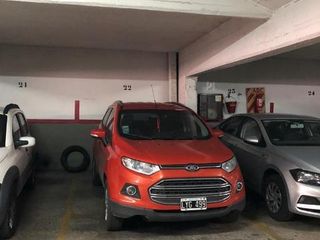 Foto 2 de VENTA DE COCHERA EN BALVANERA CON EXCELENTE UBICACIÓN