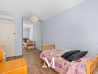 Foto 17 de Venta - Departamento - 4 ambientes c/dep - Cochera - 221 m2 - Pileta y parrilla Propia -