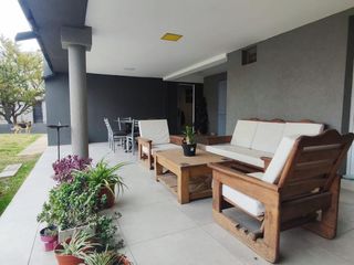 Foto 33 de Casa en  venta en el barrio Comahue Golf Club