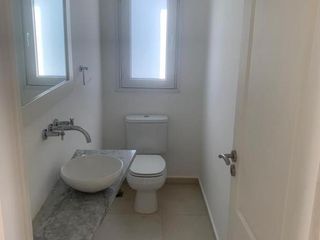 Foto 21 de Casa en venta en barrio  Acacias, Puertos del Lago, Escobar.