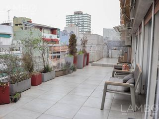 Foto 1 de VENTA DEPARTAMENTO PISO CABALLITO
