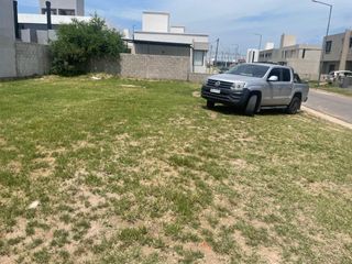 Foto 2 de Venta Terreno - 360 mts - B° Prados de Manantiales