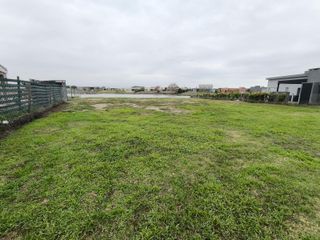 Foto 3 de VENTA LOTE A LA LAGUNA EN SAN SEBASTIAN AREA 11