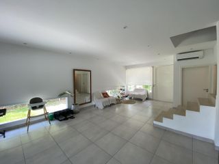 Foto 4 de Casa en Venta Los Lagos, Nordelta - Frente al House