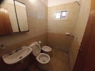 Foto 8 de VENTA - Casa - Jardín y pileta - Profesional Country Club, Funes