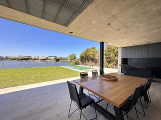 Foto 46 de Casa  en Alquiler en Barbarita con 4 dormitorios a la laguna