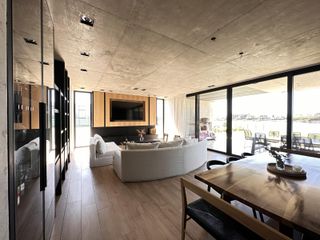 Foto 4 de Casa  en Alquiler en Barbarita con 4 dormitorios a la laguna