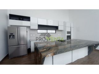 Foto 6 de Casa Campestre en Arriendo El Zarzal Copacabana