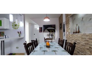 Foto 7 de VENTA DE CASA DE TRES NIVELES BARRIO LOS HELECHOS YOPAL.