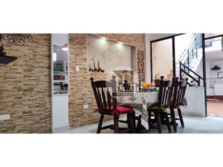 Foto 6 de VENTA DE CASA DE TRES NIVELES BARRIO LOS HELECHOS YOPAL.