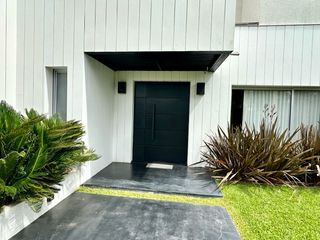 Foto 5 de Casa Barbarita lote interno!!!