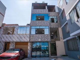 Foto 1 de Casa en Cercado de Lima | VENTA