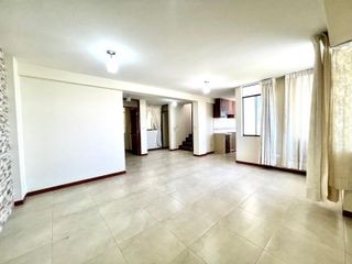 Foto 15 de casa en exclusiva residencial de  Cayma  en alquiler