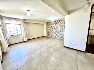 Foto 13 de casa en exclusiva residencial de  Cayma  en alquiler