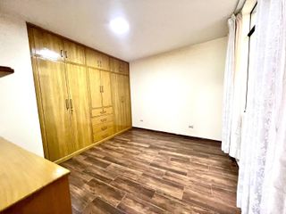 Foto 10 de casa en exclusiva residencial de  Cayma  en alquiler