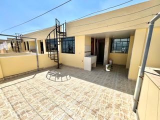 Foto 24 de casa en exclusiva residencial de  Cayma  en alquiler