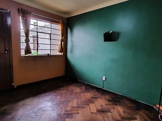 Foto 10 de Alquiler de casa para oficinas, a cuadra y media de la Av. Goyeneche