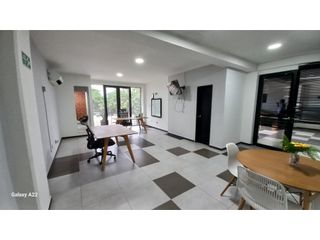 Foto 12 de ARRIENDO Amplia y Práctica OFICINA AMOBLADA LA CEIBA
