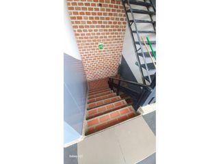 Foto 28 de ARRIENDO Amplia y Práctica OFICINA AMOBLADA LA CEIBA