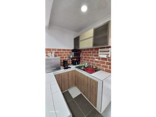 Foto 15 de ARRIENDO Amplia y Práctica OFICINA AMOBLADA LA CEIBA