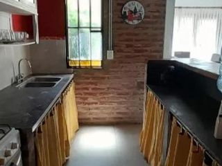 Foto 8 de Casa en venta - 2 Dormitorios 2 Baños - Cocheras - 330Mts2 - Quequén