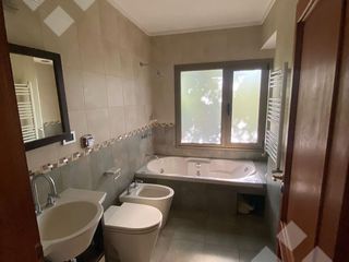 Foto 9 de VENTA CASA 5 DORMITORIOS (NIVEL GERENCIAL) - B° CONFLUENCIA URBANA, NEUQUÉN CAPITAL