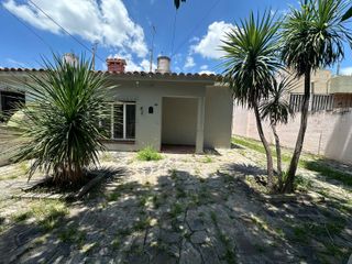 Foto 2 de Casa en Venta 4 ambientes con jardin ideal con piscina, Cofico, Salta capital