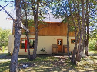 Foto 2 de VENTA - CASA + CABAÑA EN RÍO HERMOSO - SAN MARTÍN DE LOS ANDES