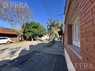 Foto 2 de Venta PH 2 ambientes con patio en Don Bosco
