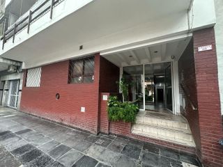 Foto 1 de Departamento de 1 Ambiente Muy Luminoso Piso Alto en Almagro
