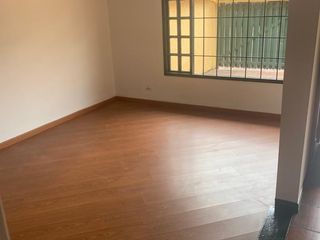 Foto 3 de A La Venta Casa En El Norte De Bogota Santa Barbara Central