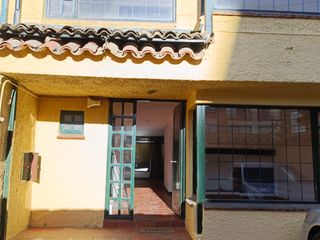Foto 1 de A La Venta Casa En El Norte De Bogota Santa Barbara Central