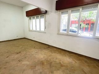 Foto 2 de ALQUILER PH 3amb -Patio -Terraza -Parque Chacabuco