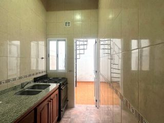 Foto 6 de ALQUILER PH 3amb -Patio -Terraza -Parque Chacabuco