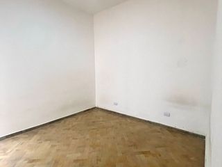 Foto 3 de ALQUILER PH 3amb -Patio -Terraza -Parque Chacabuco