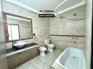 Foto 11 de Departamento en venta con patio y parrilla - Villa Lugano