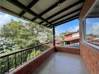 Foto 1 de Casa en conjunto amoblada en arriendo, La Alhambra, Manizales