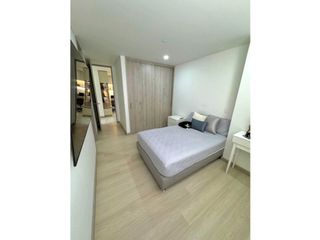 Foto 12 de Acogedor Ap Envigado Loma de los Mesa 123m2 💰1100 Mill