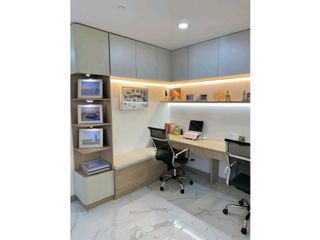 Foto 8 de Acogedor Ap Envigado Loma de los Mesa 123m2 💰1100 Mill
