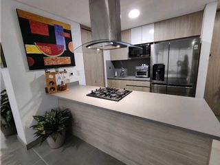 Foto 1 de Acogedor Ap Envig Cumbres 100m2 💰880 Mill