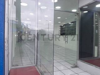 Foto 3 de Local esquinero de arriendo en Sur de Quito, La Magdalena