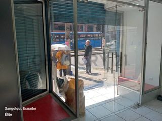 Foto 4 de Local esquinero de arriendo en Sur de Quito, La Magdalena